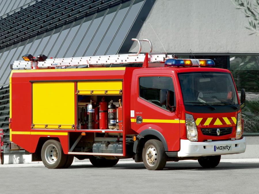  Renault Maxity Firetruck 2008 года  (фото 1 из 1)